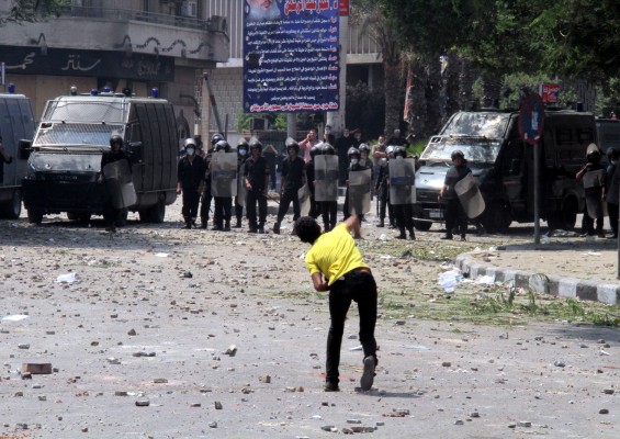 US embassy in Cairo clashes Mohamed Omar / DNE